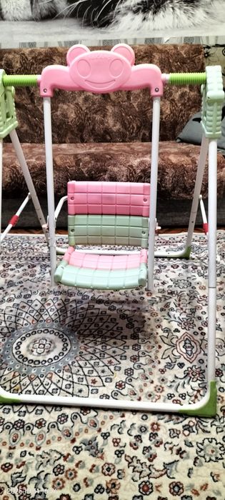 Продам качели все работает