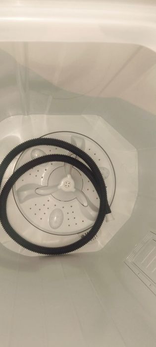 Продам стиралью машину п/а