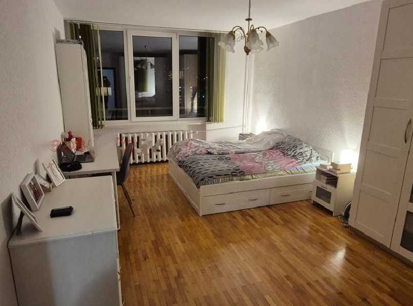 Дава се под наем Четиристаен апартамент в София, Гео Милев - 100 кв.м за 765 € - Снимка #3