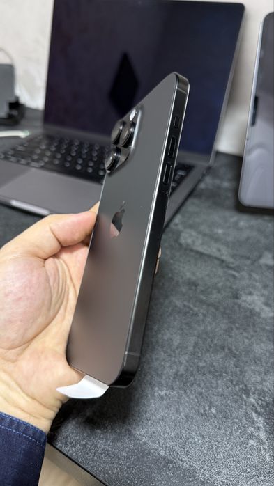 iPhone 16 Pro Max Black 256GB New 2 imei reg opisaniya o’qila