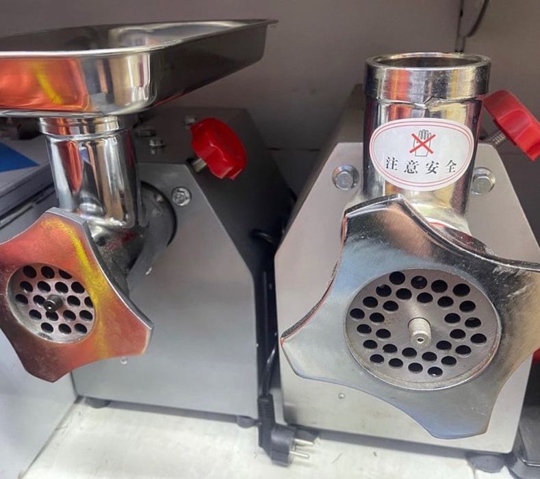 Мясорубки большие для кафе в Наличии