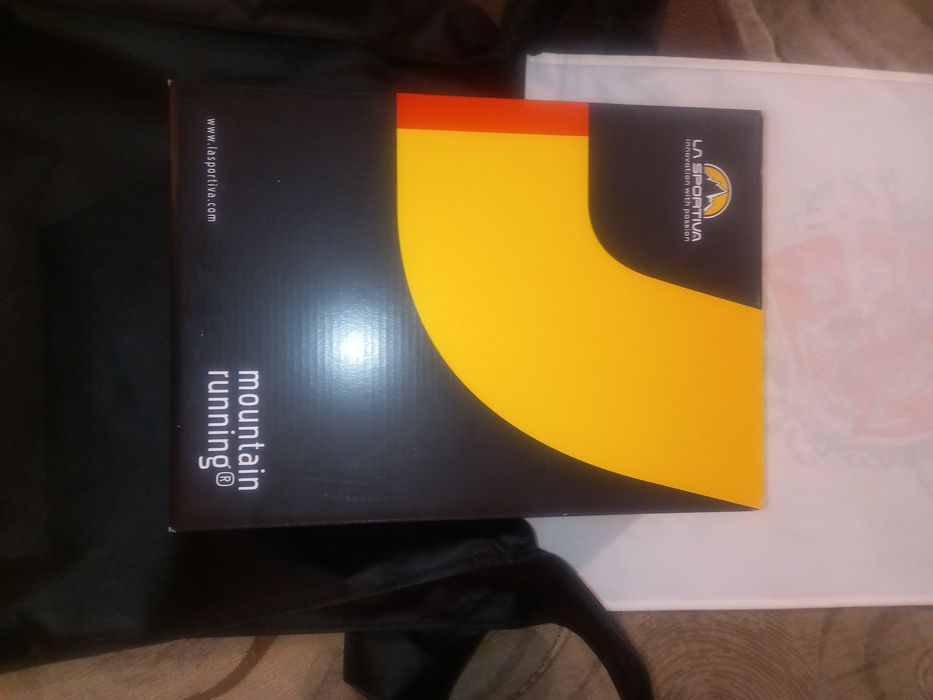 Маратонки за планинско бягане