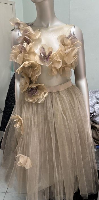 Дизайнерска официална рокля