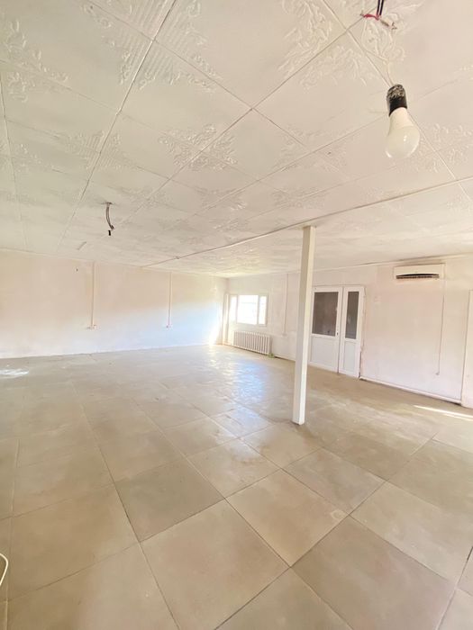 Сдаётся коммерческое помещение — 100 м² (можно частично)