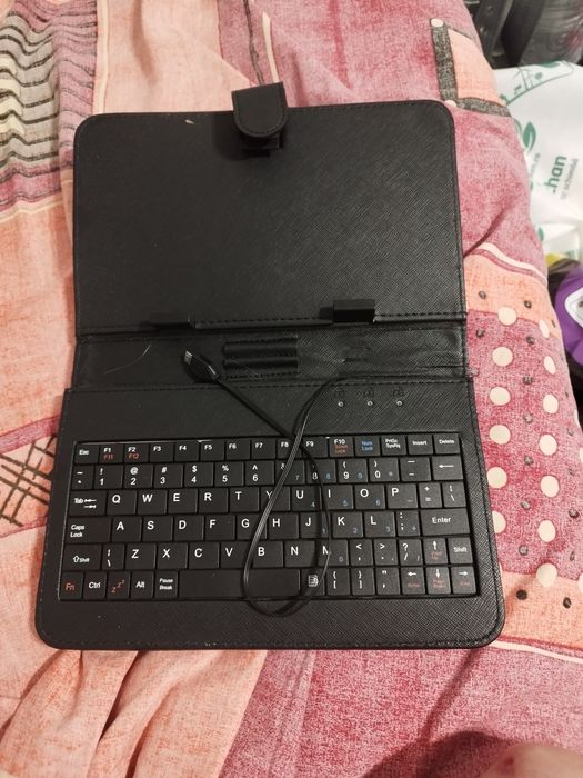 Tastatură tabletă