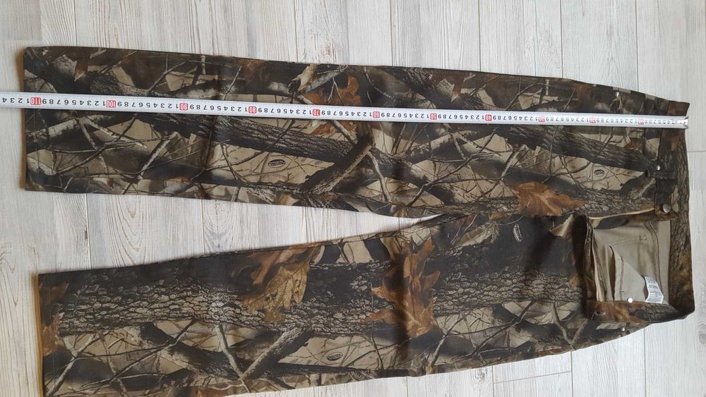 Kамуфлажен карго панталон