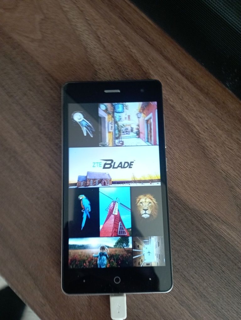 Telefon Zte Blade DEFECT