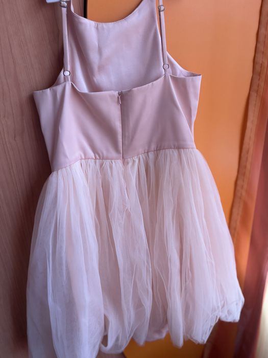 Розова рокля с тюл “Junona”