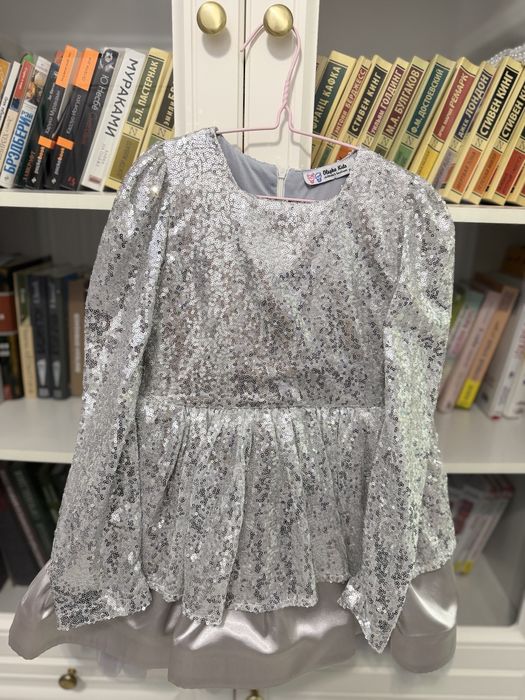 Продам платье! На девочку!