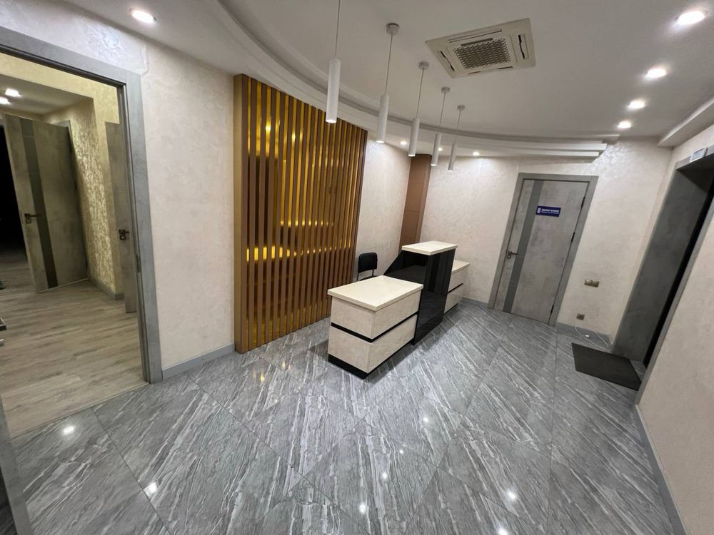 Аренда под офис недалеко от метро Абдулла Қодирий, Алайский  95м2