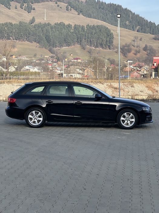 Audi A4 B8  Motorizare : 2.0 TDI 143 Cp euro 5