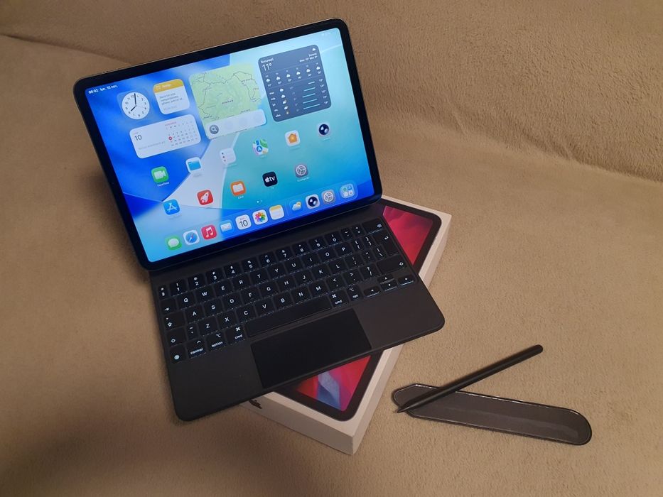 Vand, schimb iPad Pro 11”, 2th gen. 2020, 128 GB, 98% sănatate bat.