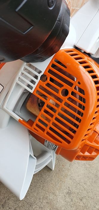 Suflanta stihl BG 66. Model nou.
