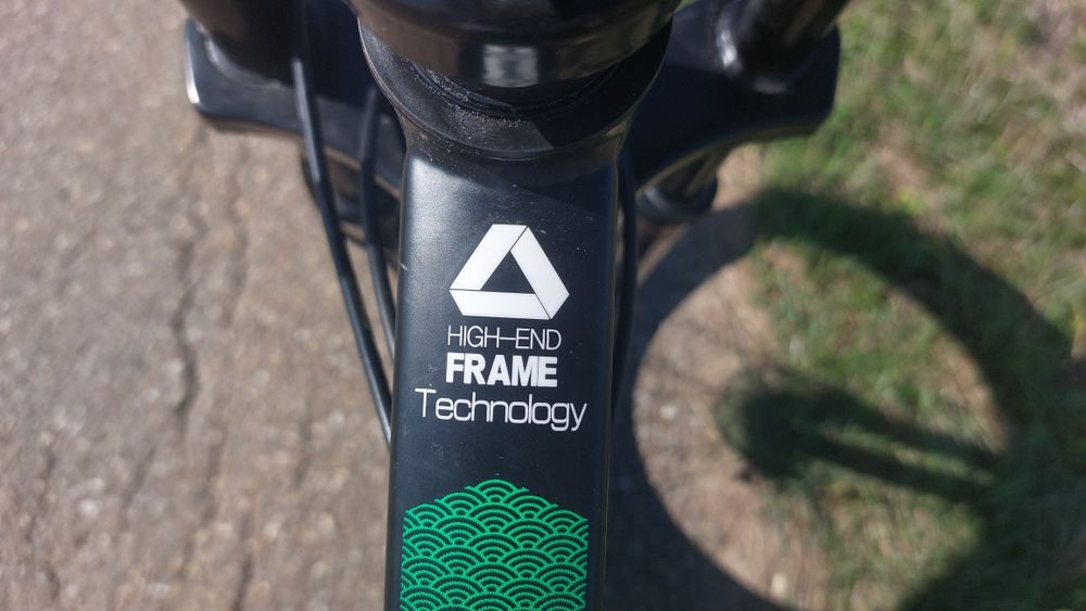 Vând bicicletă MTB [urgent] Velors Duro 2.6, roți 26"