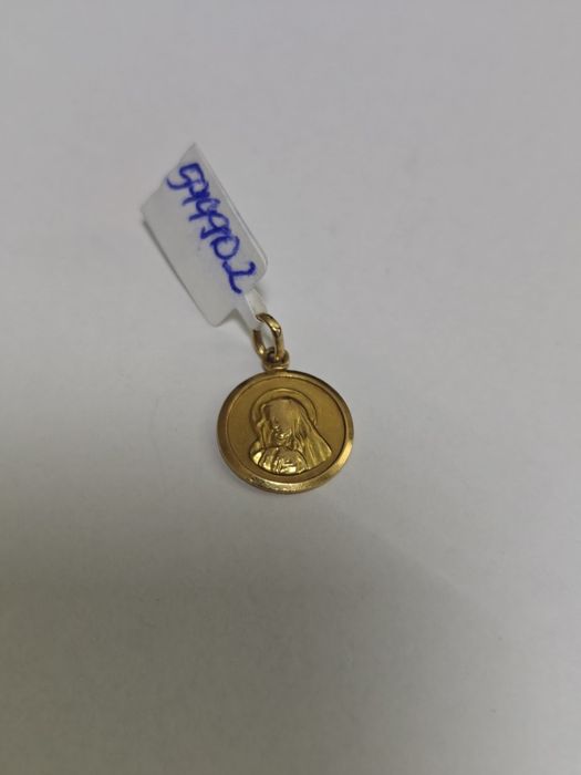 Pandantiv aur 18k 2.18gr (r)