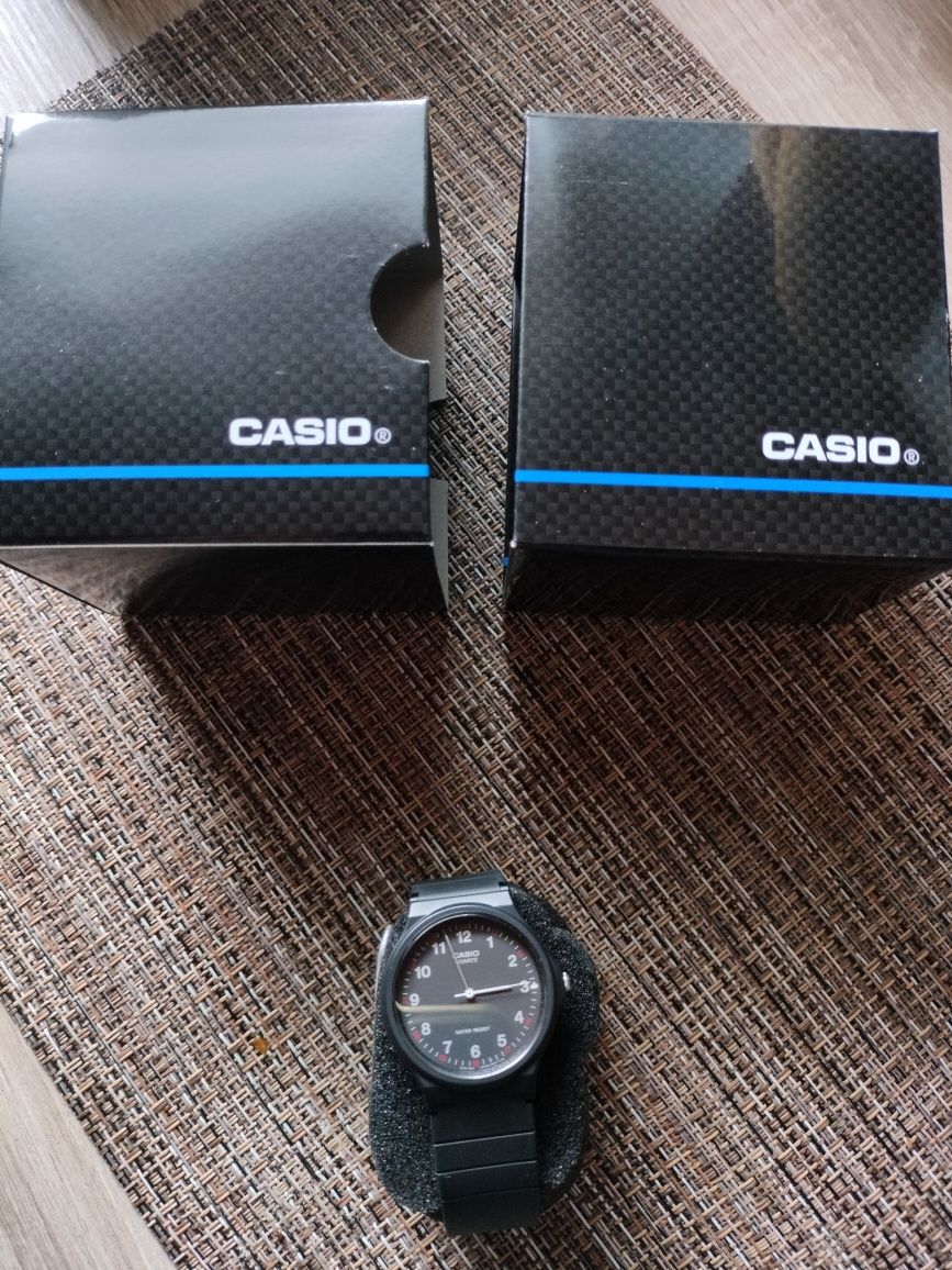 Vând ceas CASIO nou nouț