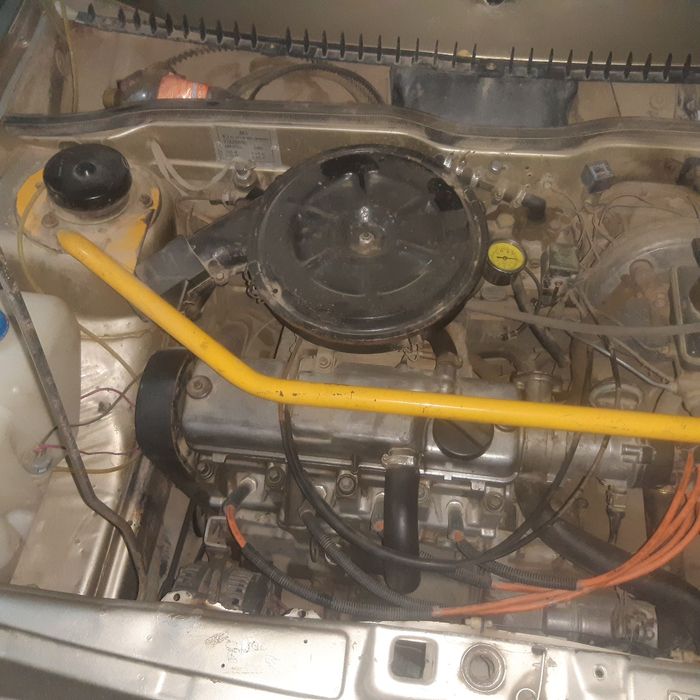 Lada 21099 satiladi