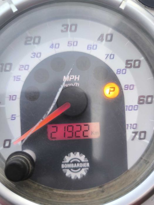 ATV can-am outlander 400 4x4