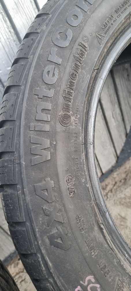 Гуми Continental 4x4 winter(зимни) 235/55R17