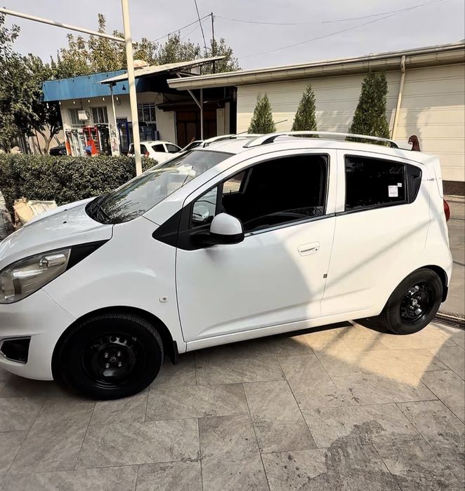 Spark yili 2017 A/T