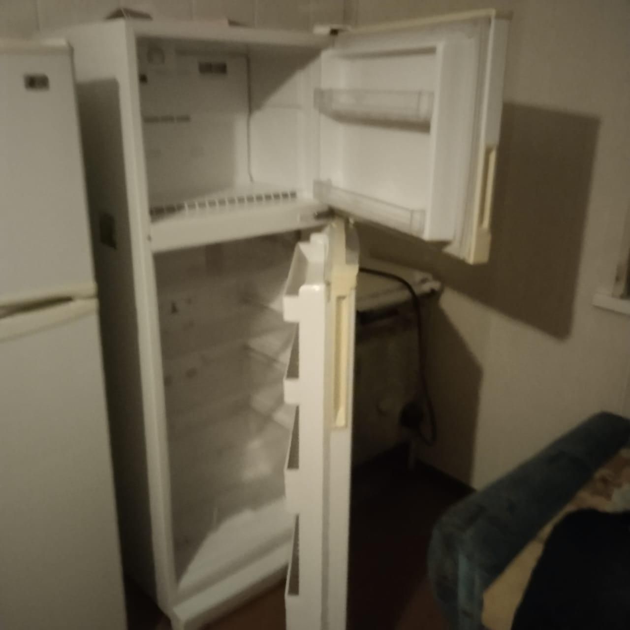 Продам холодильник