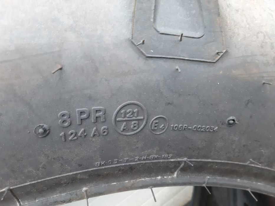 BKT Anvelope noi de tractor spate 12.4-32 8PR Garantie Premium