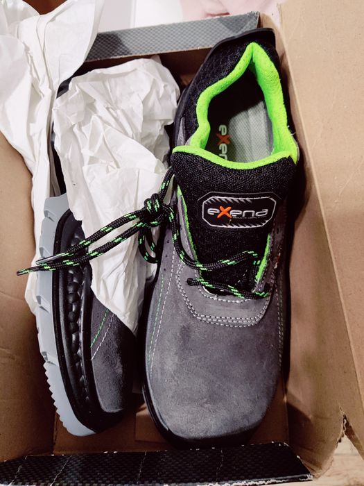 Papuci de protectie noi  de vanzare