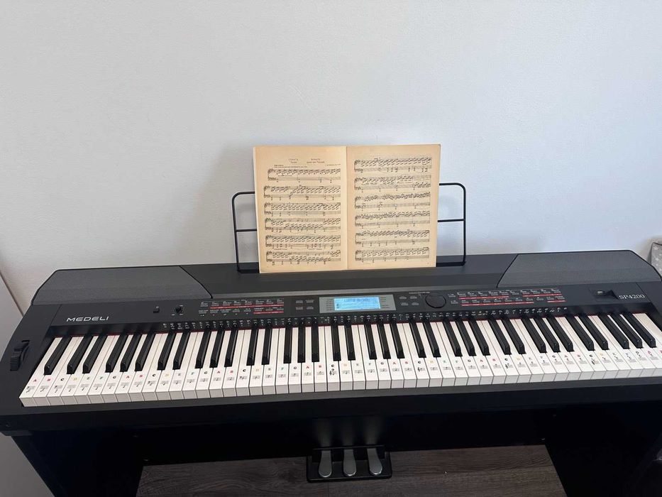 Електронно пиано Medeli SP4200