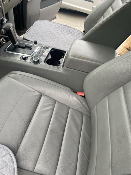 Vw Touareg 2008 diesel 3l automat fara defect