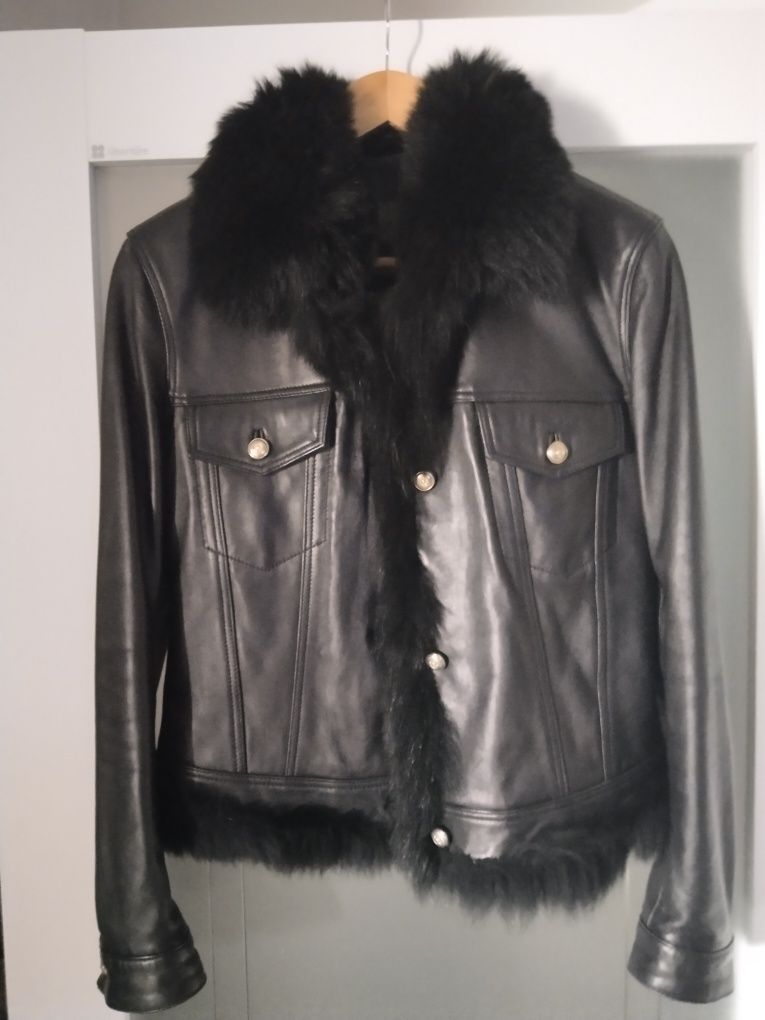 Куртка кожаная, размер 46-48,черная, производство Турция, с мехом и зо