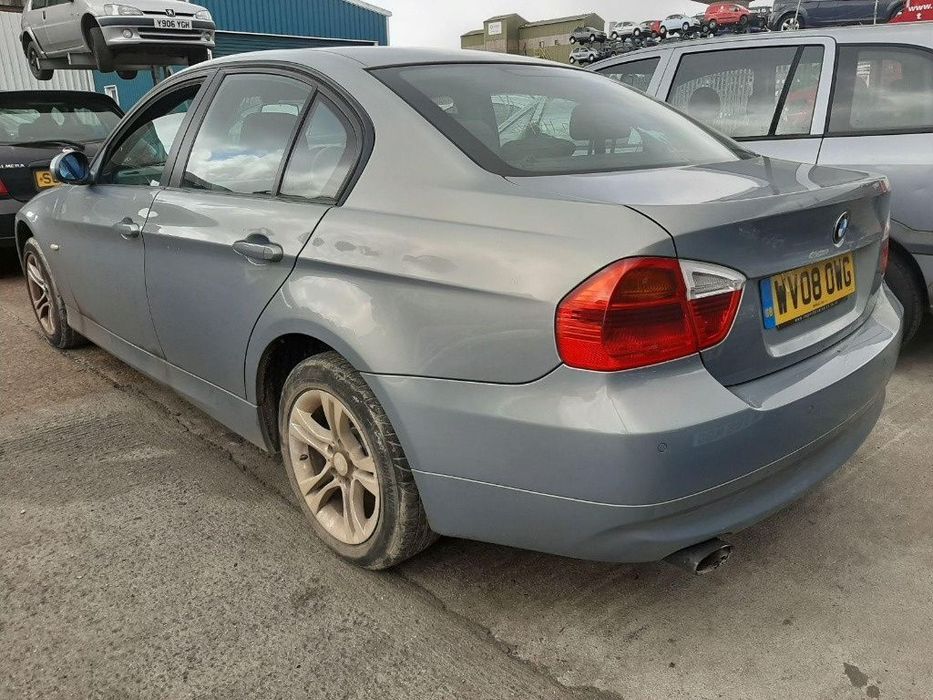 Racitor gaze BMW E90 2008 Sedan 318 D