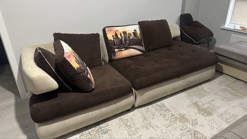 Мягкая мебель для гостиной