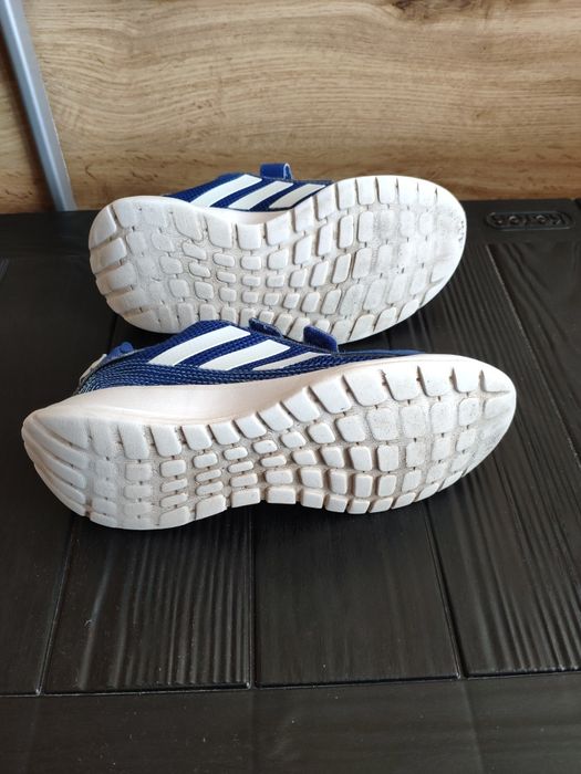 Adidas маратонки