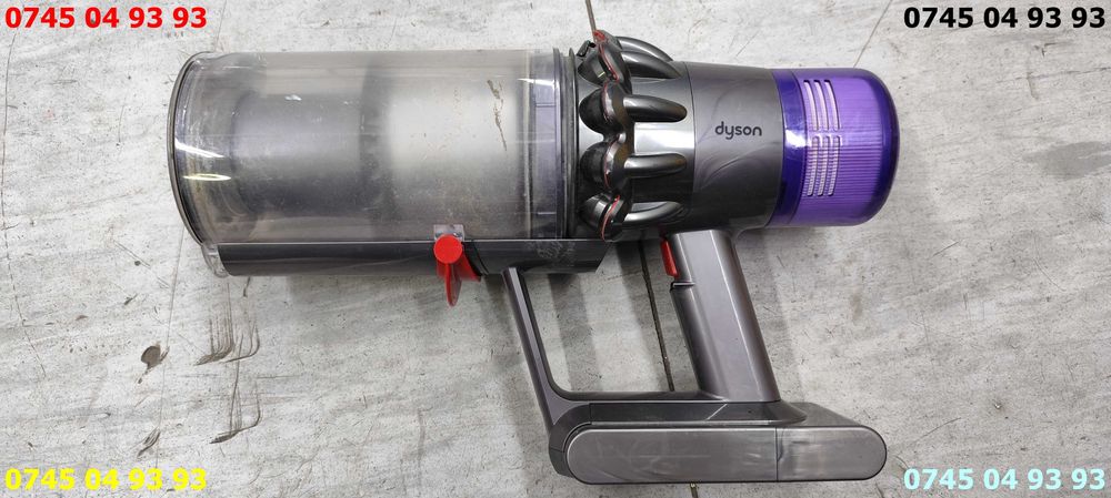 aspirator Dyson V11 pentru piese si acumulator  se vinde ca in poze