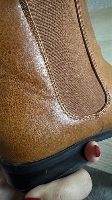 Ботинки кожаные, 37 р.