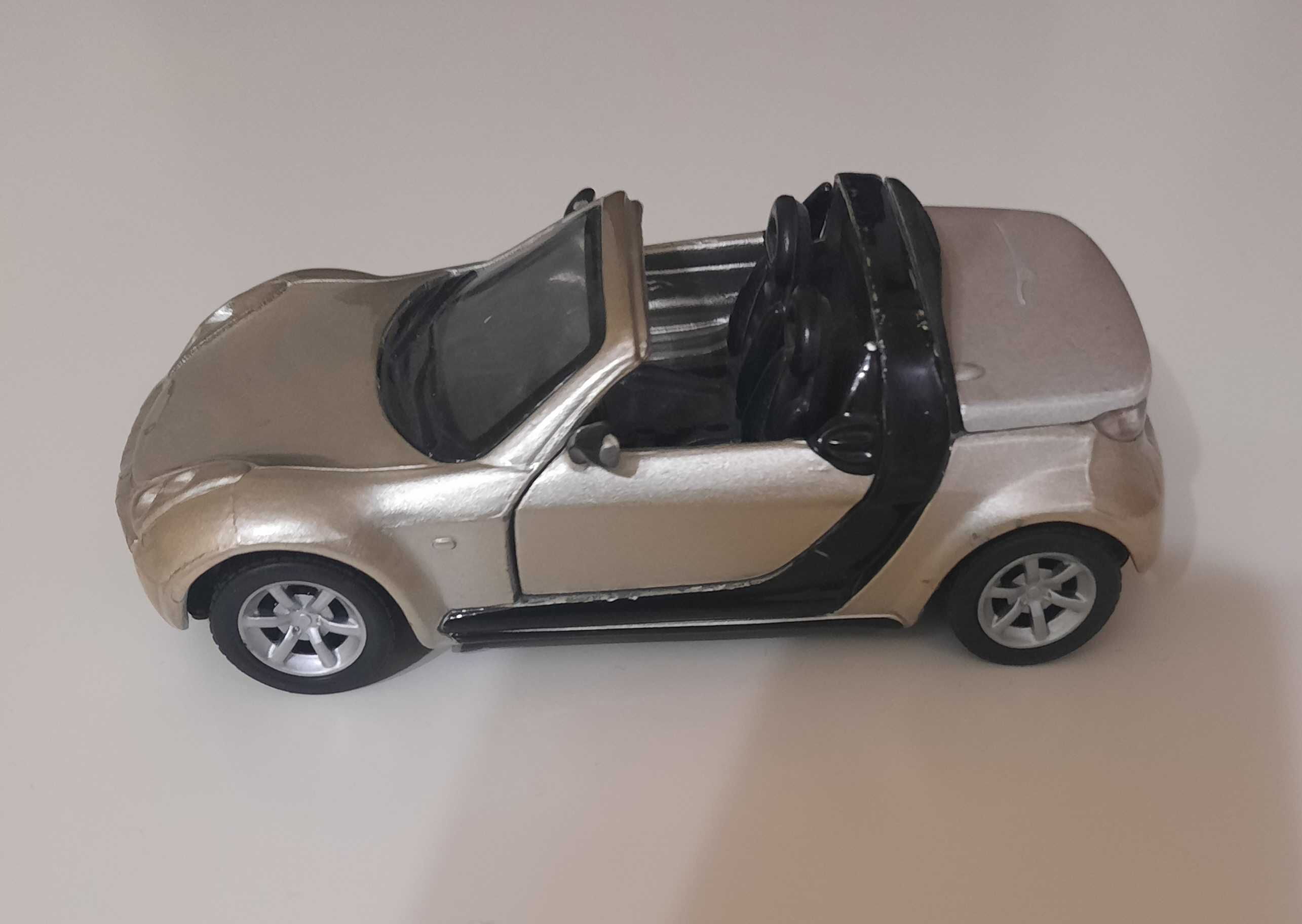 Audi TT Coupe 1:32, Smartroadseter 1:31 - колекционерски колички
