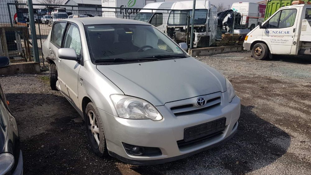 Toyota Corolla 1.4D 2005г. на части