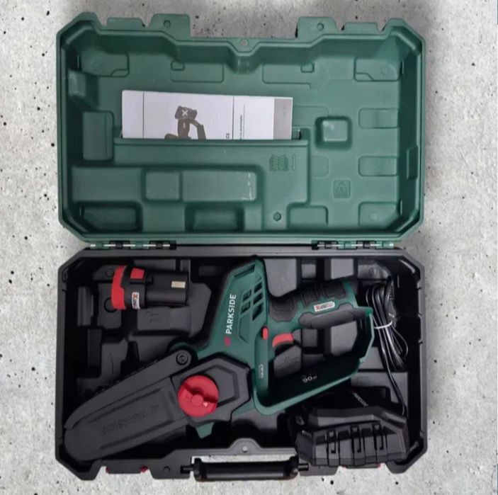 Mini drujba/ferastrau electric cu acumulator si incarcator PARKSIDE