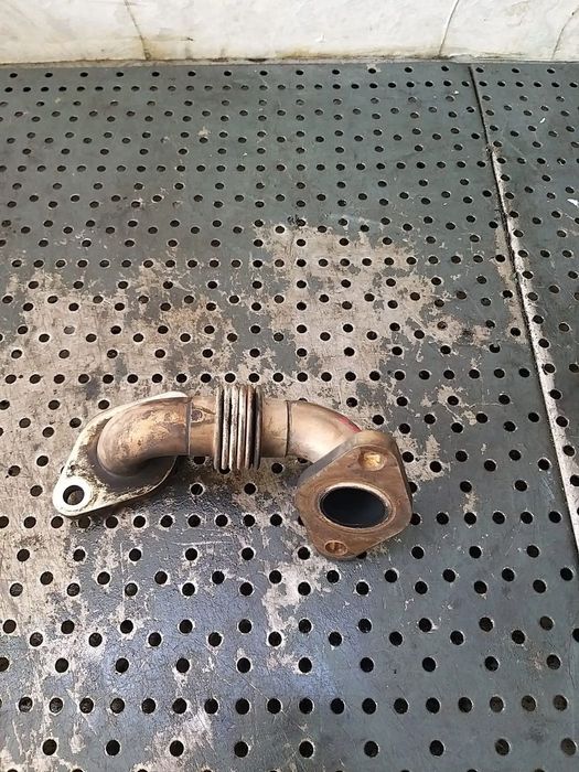 Conducta egr 2.0 tdi vw golf 5 1k 03g131521