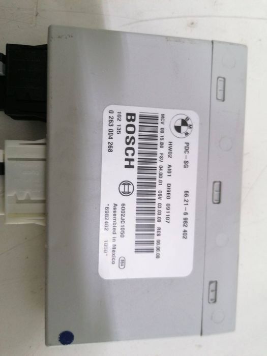 Modul senzori parcare spate PDC E90 E91 E92 E87 Seria 1 Seria 3 BMW