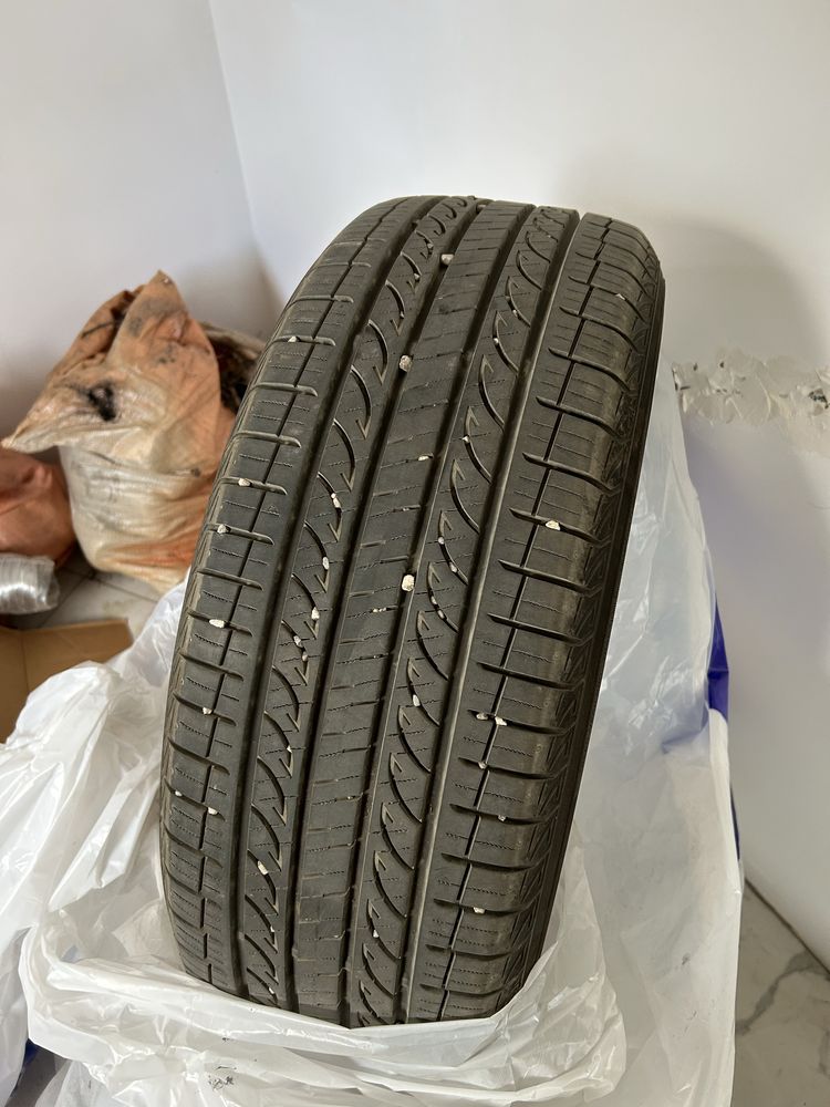 Летни гуми Yokohama Avid GT 235/55 R19