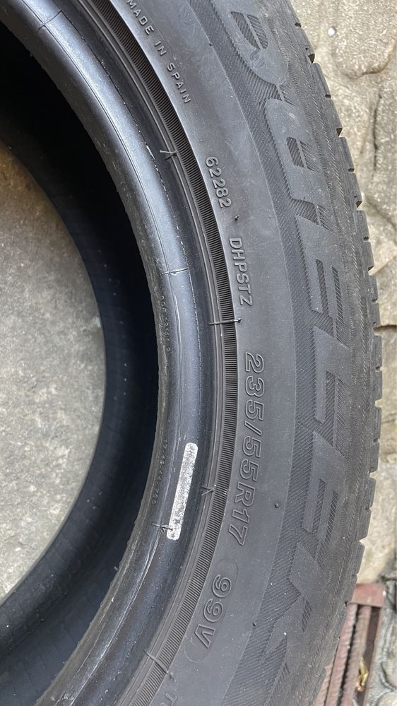 Anvelope Vara Bridgestone Dueler 235/55 R17 99V