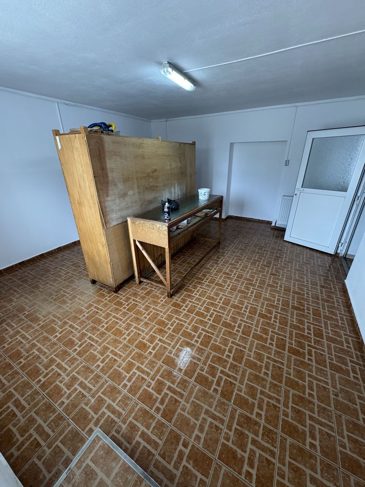 Spatiu comercial de inchiriat