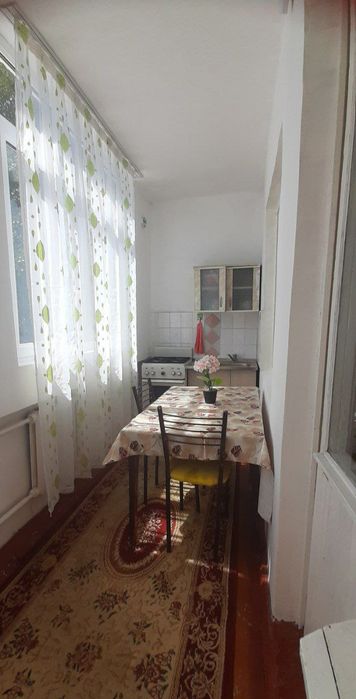 Юнусабад 8 круг 1/2/4 балкон 1,5х6