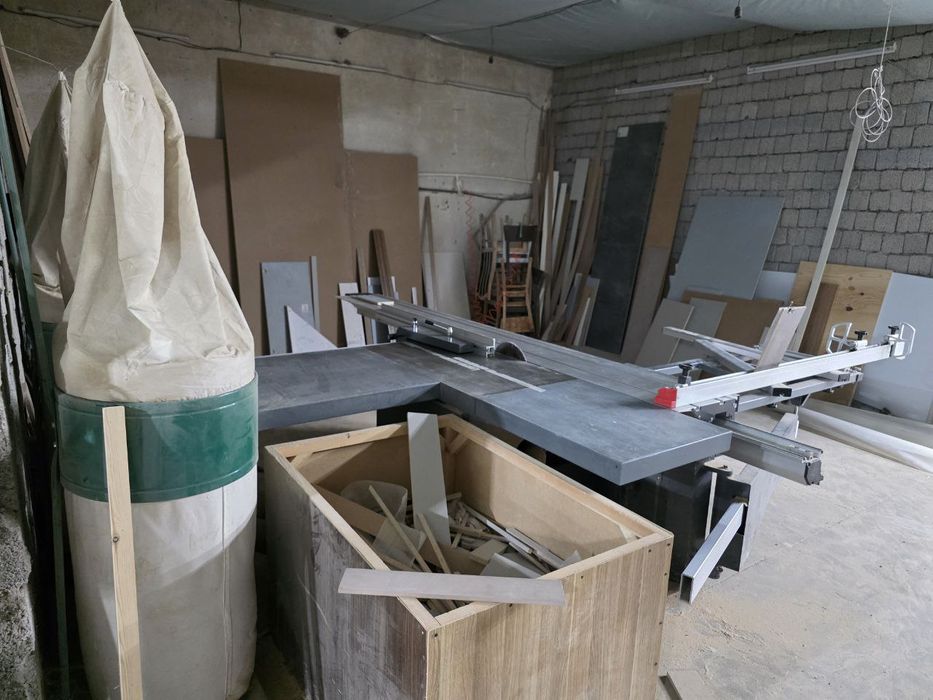 Продаю распиловочный станок