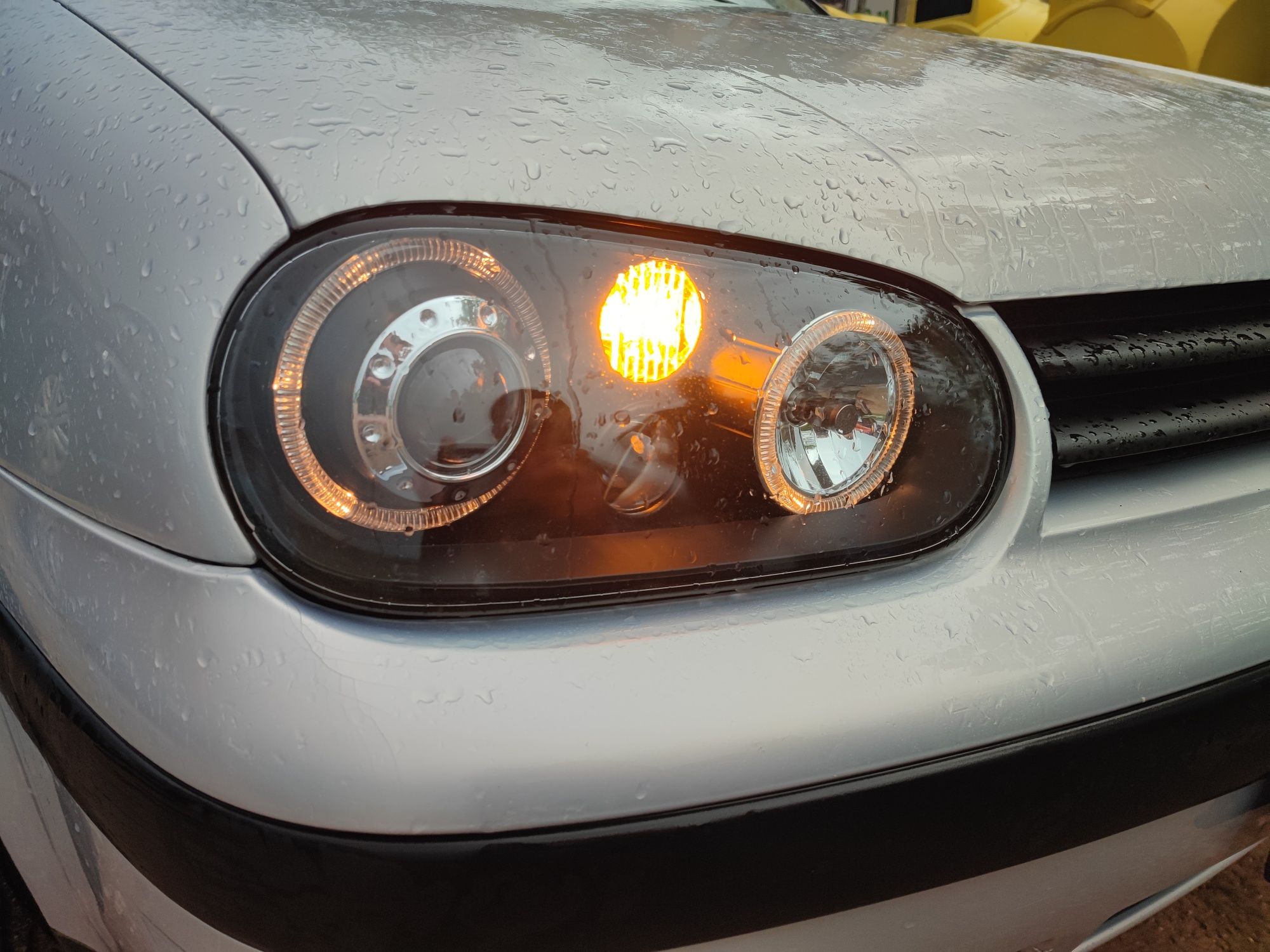 Фарове Голф DEPO Angel Eyes за VW Golf 4