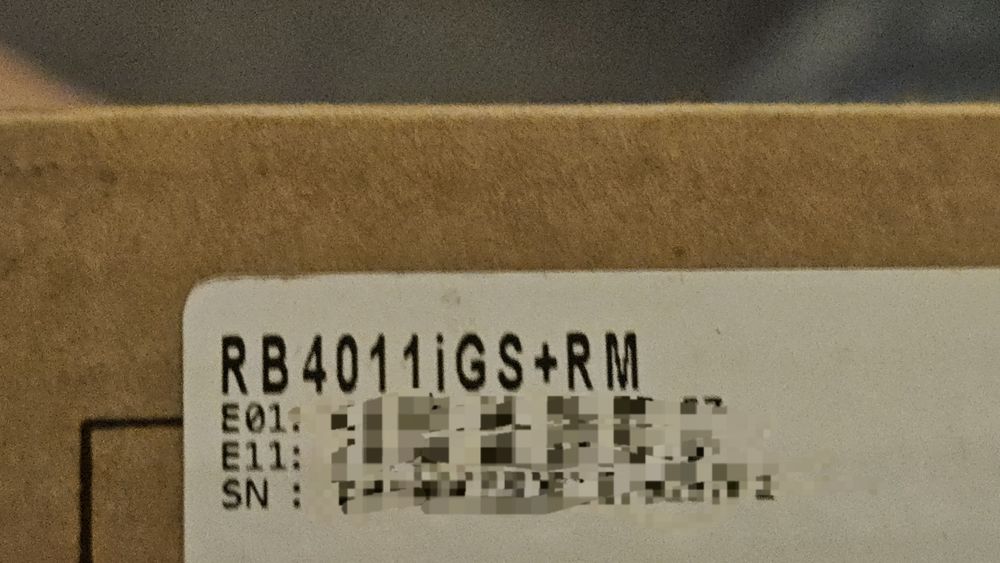 Mikrotik RB4011iGS+RM