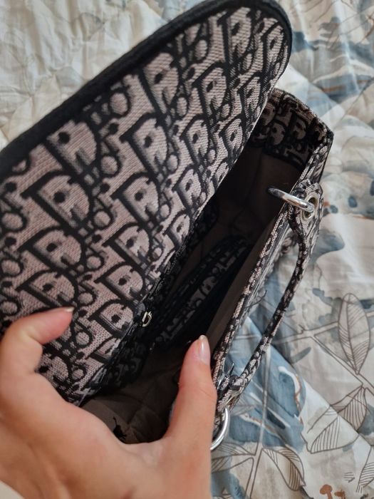 Страхотна дамска чанта