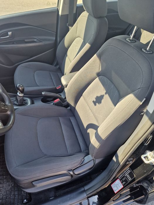 Kia rio 144000 km euro 5 11 crdi  cea mai ful versiune proprietar