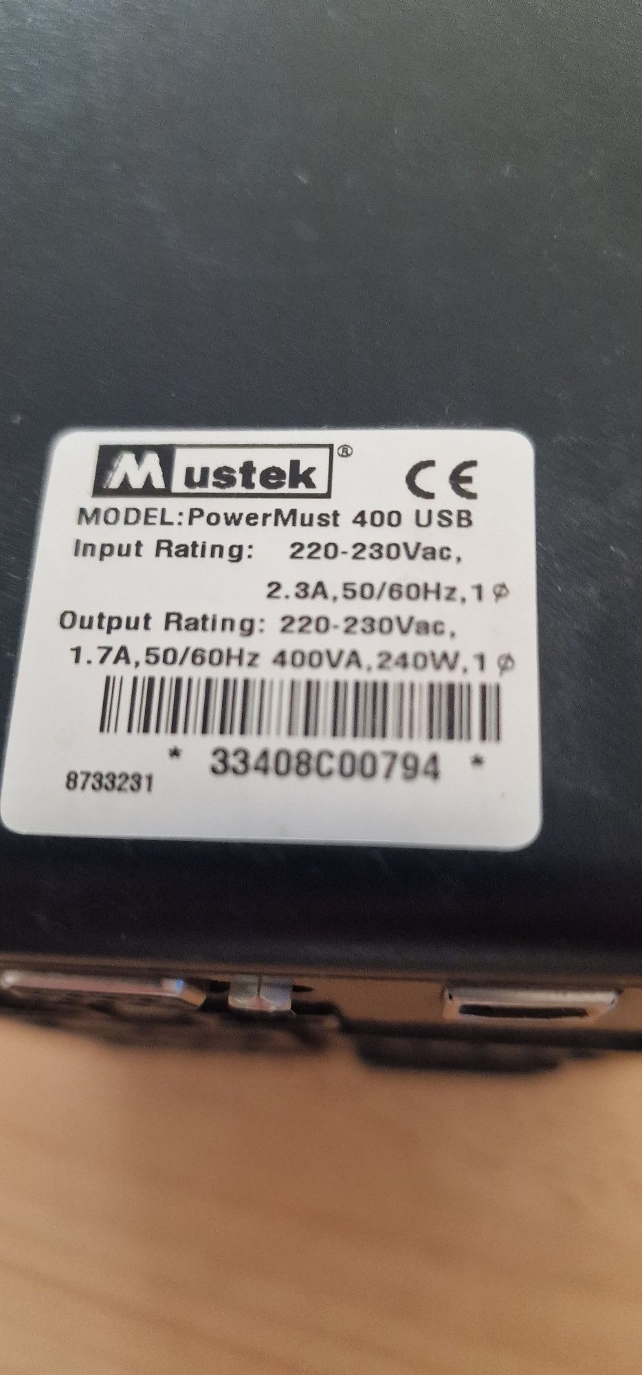 UPS Mustek 400 USB